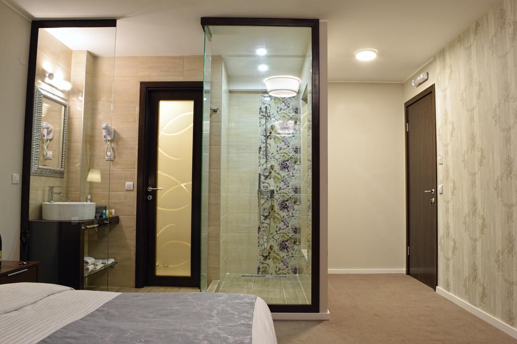 Luxury Rooms Luca And Deluca Belgrado Exterior foto